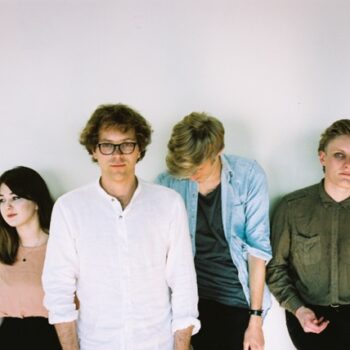 Yumi Zouma photo